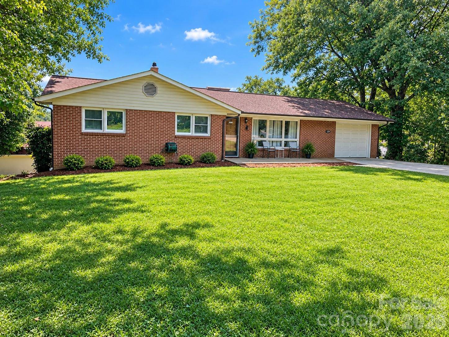 1270 Amherst RD, Morganton, NC 28655