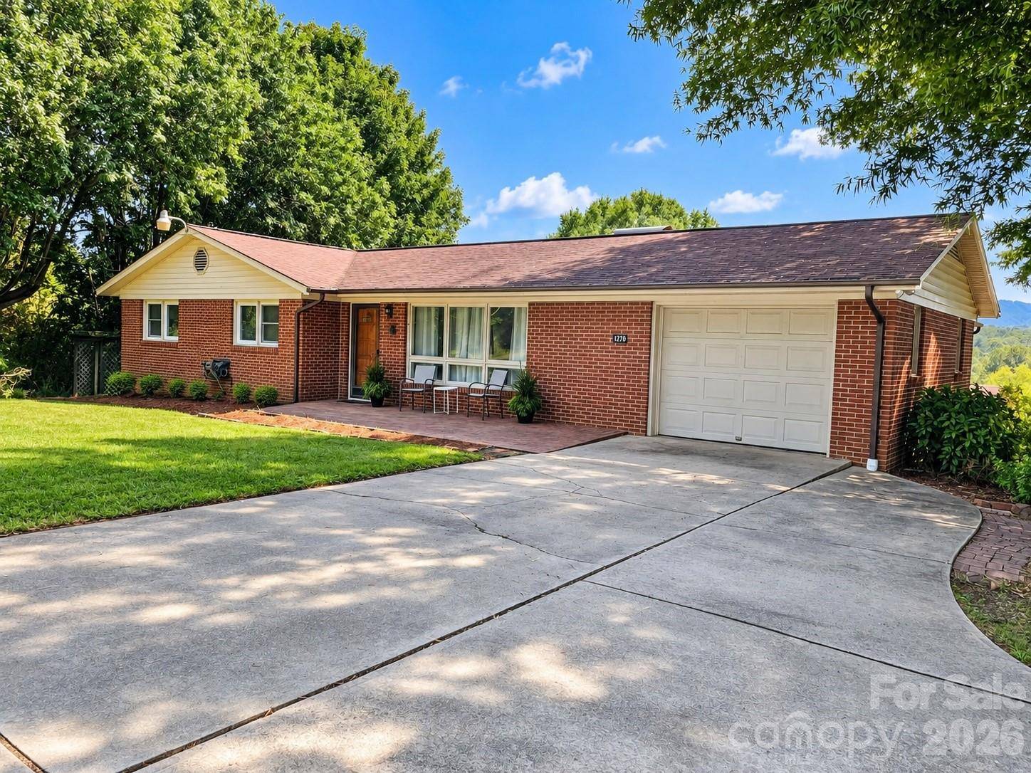 1270 Amherst RD, Morganton, NC 28655
