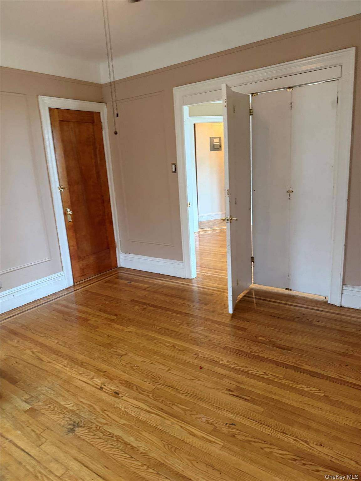820 E 228th ST #2, Bronx, NY 10466