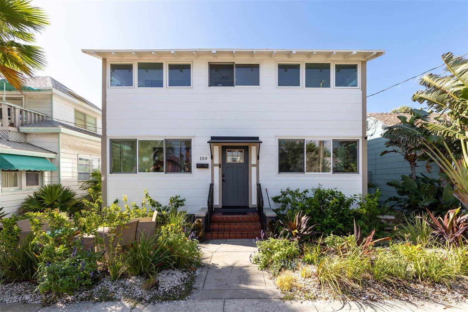 104 6TH AVE, St Pete Beach, FL 33706