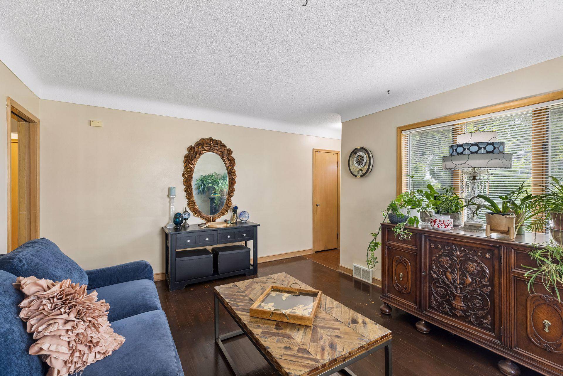 1190 Ottawa AVE, West Saint Paul, MN 55118