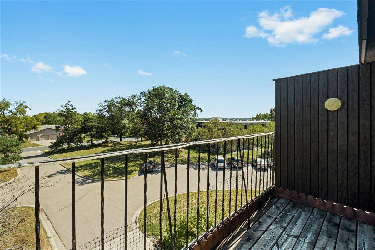 3421 Kent ST #601, Shoreview, MN 55126