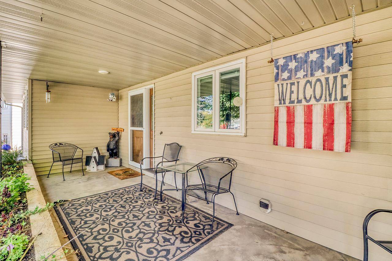 813 Oak ST, West Fargo, ND 58078