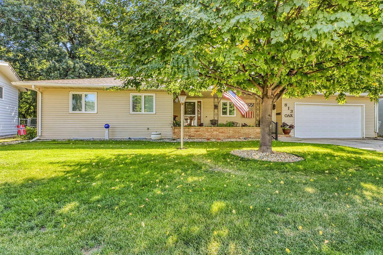 813 Oak ST, West Fargo, ND 58078