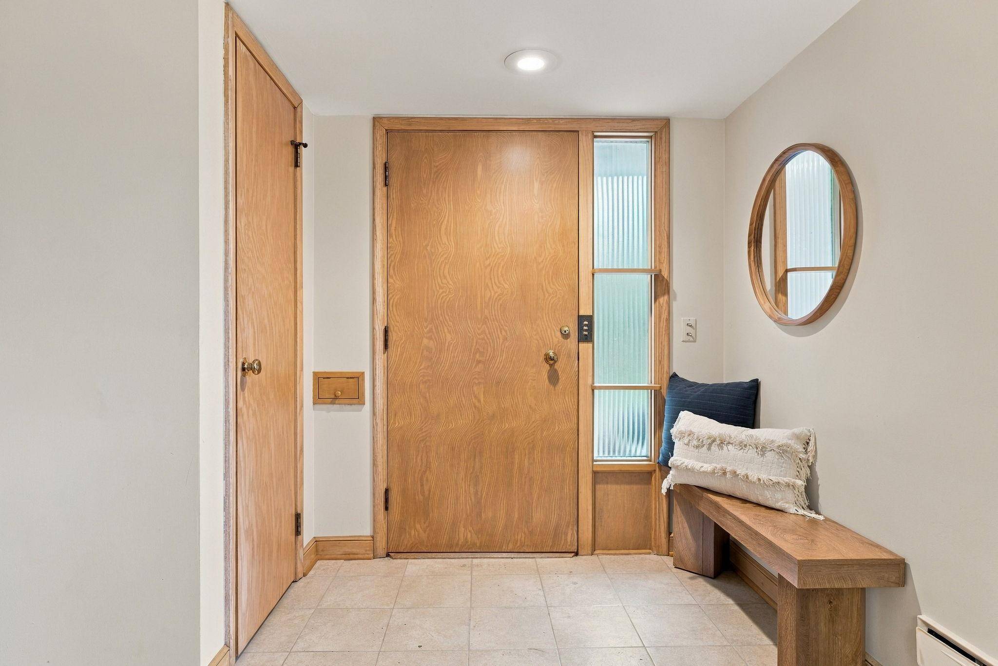 5000 Frontenac AVE, Golden Valley, MN 55422