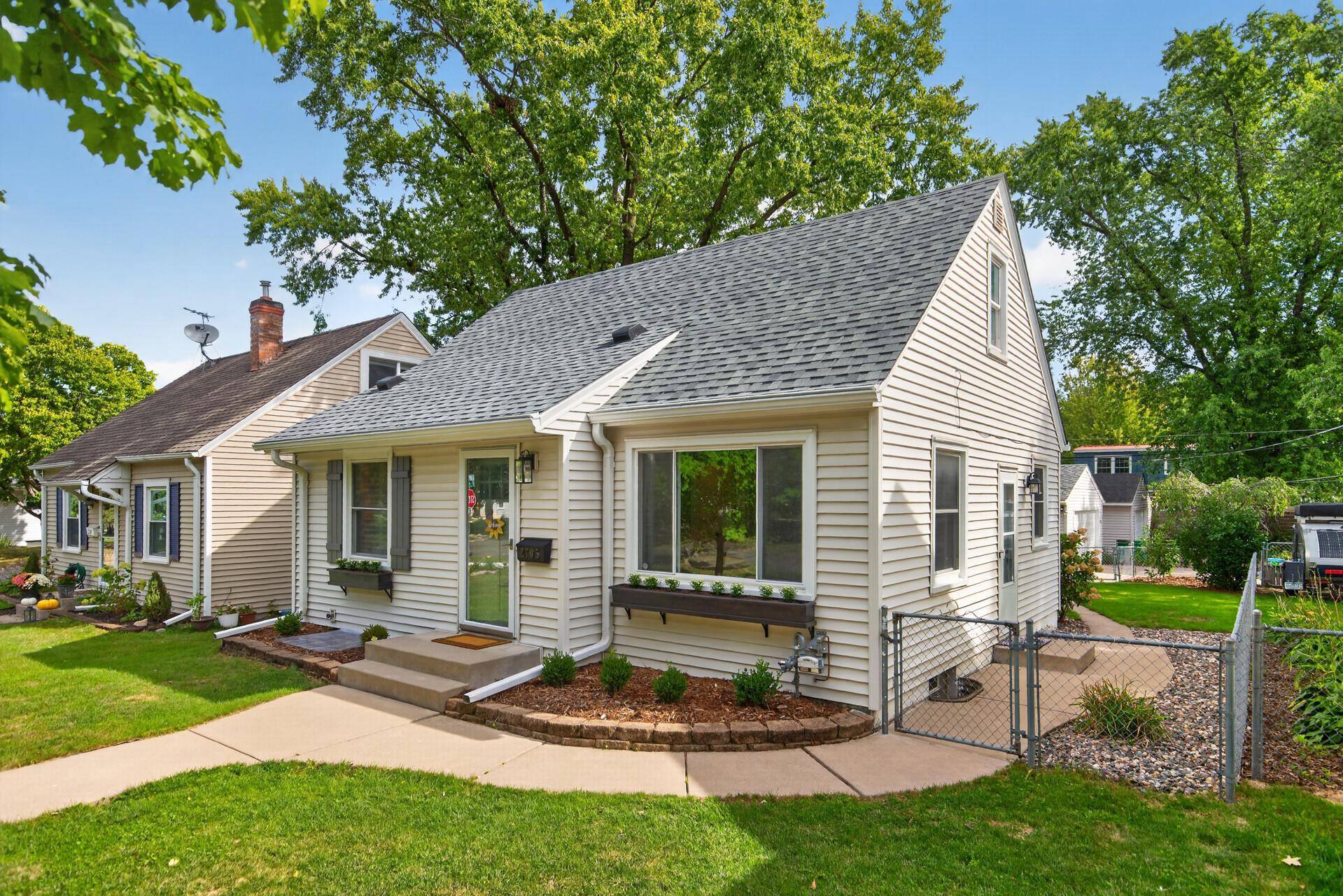 2705 Georgia AVE S, Saint Louis Park, MN 55426