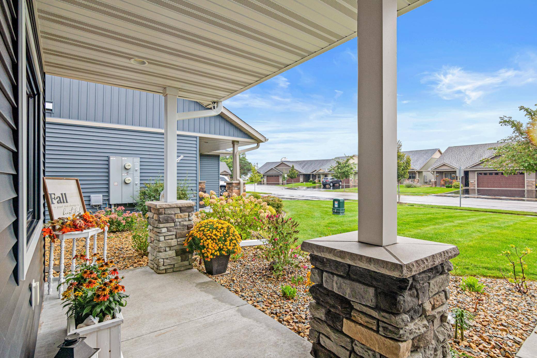 3563 Newcastle DR, River Falls, WI 54022