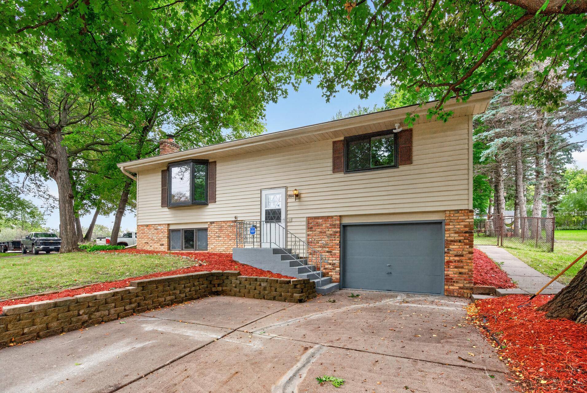 204 7th ST S, Buffalo, MN 55313