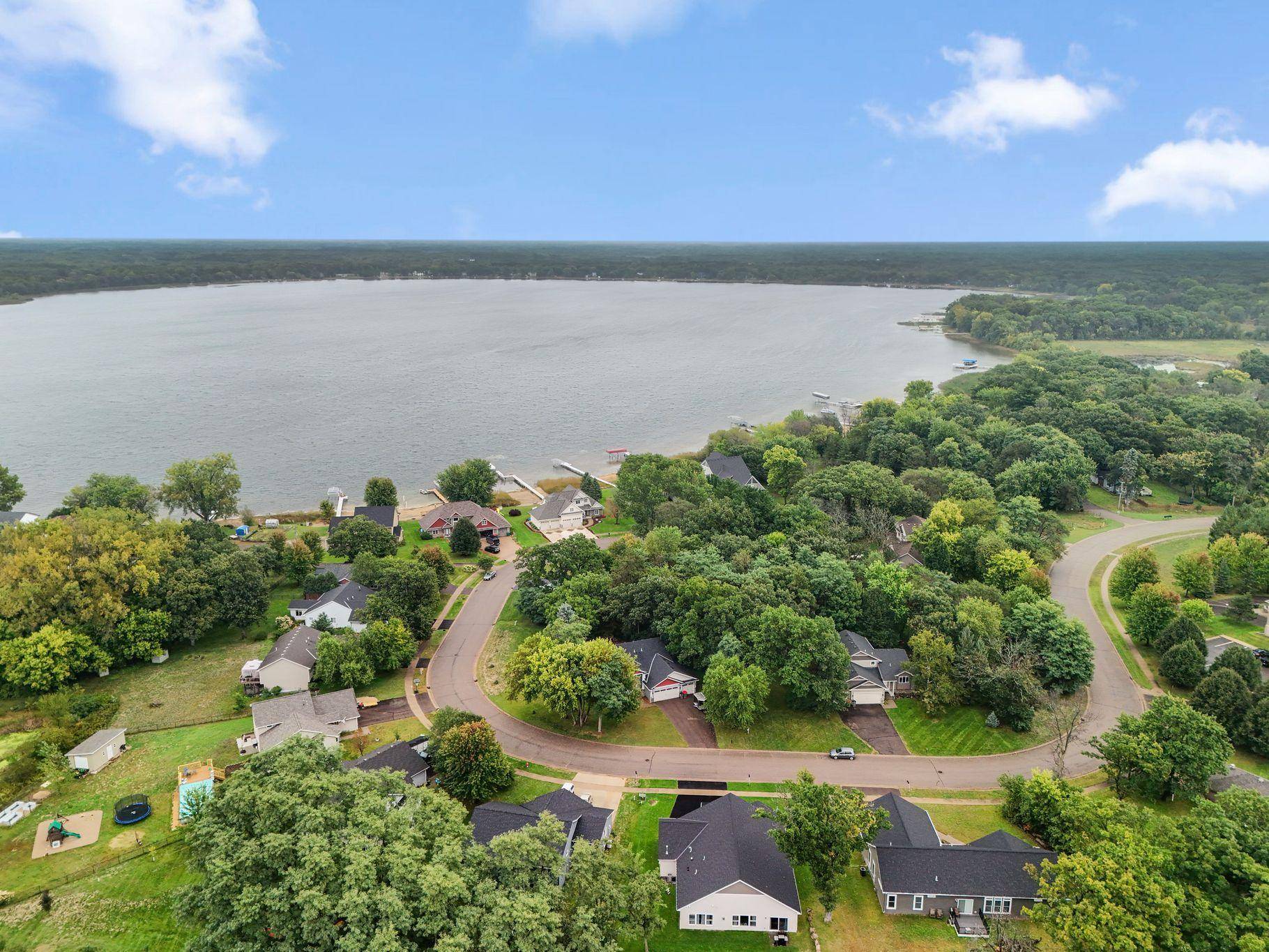 21215 Old Lake George BLVD NW, Oak Grove, MN 55303