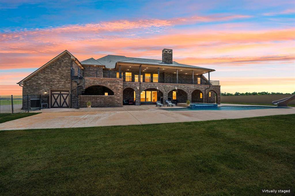 1611 N Morgan RD, Tuttle, OK 73089
