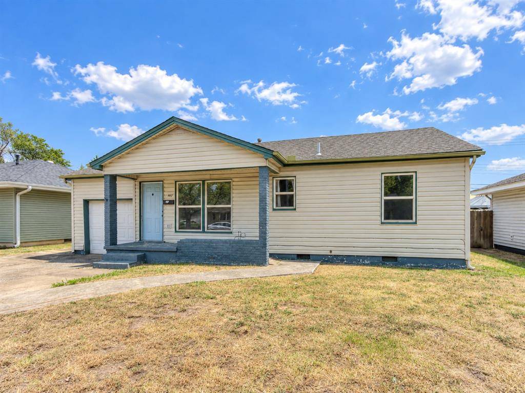 1417 Laverne AVE, Shawnee, OK 74801