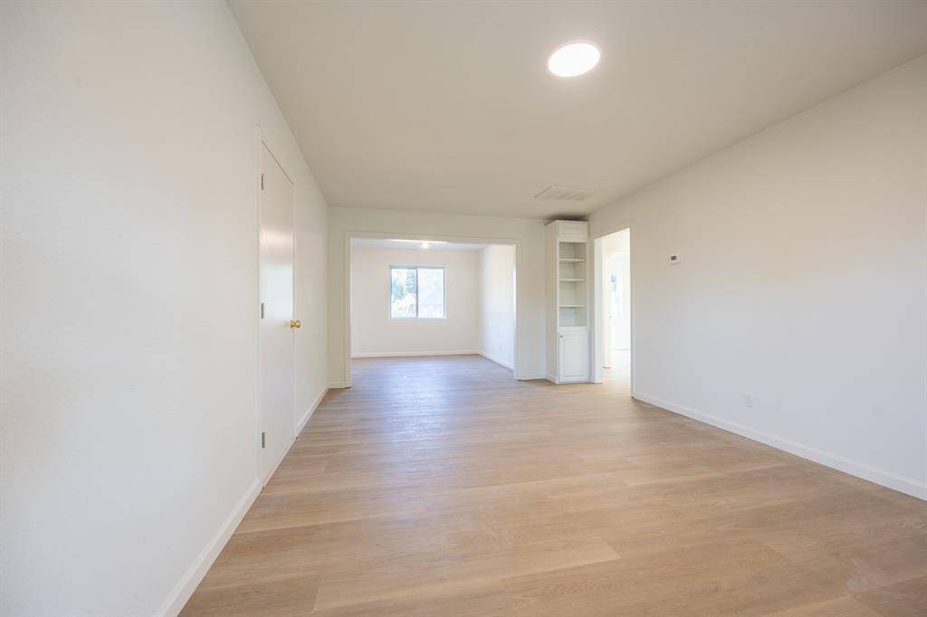 2124 N Tulsa AVE, Oklahoma City, OK 73107