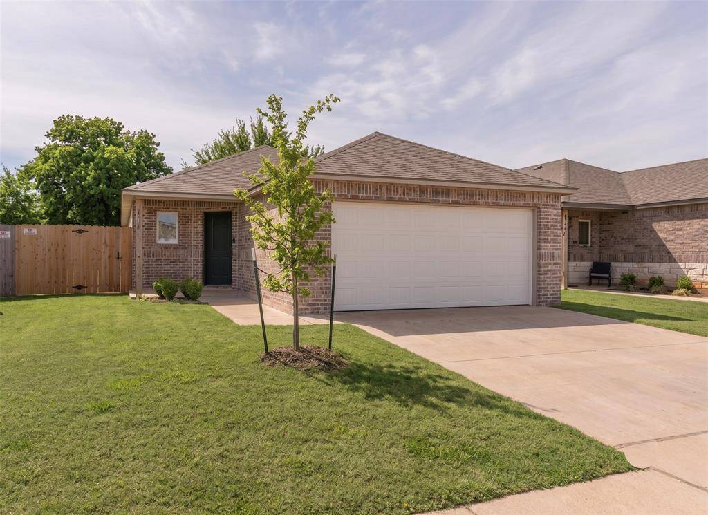 12104 SW 33rd ST, Yukon, OK 73099
