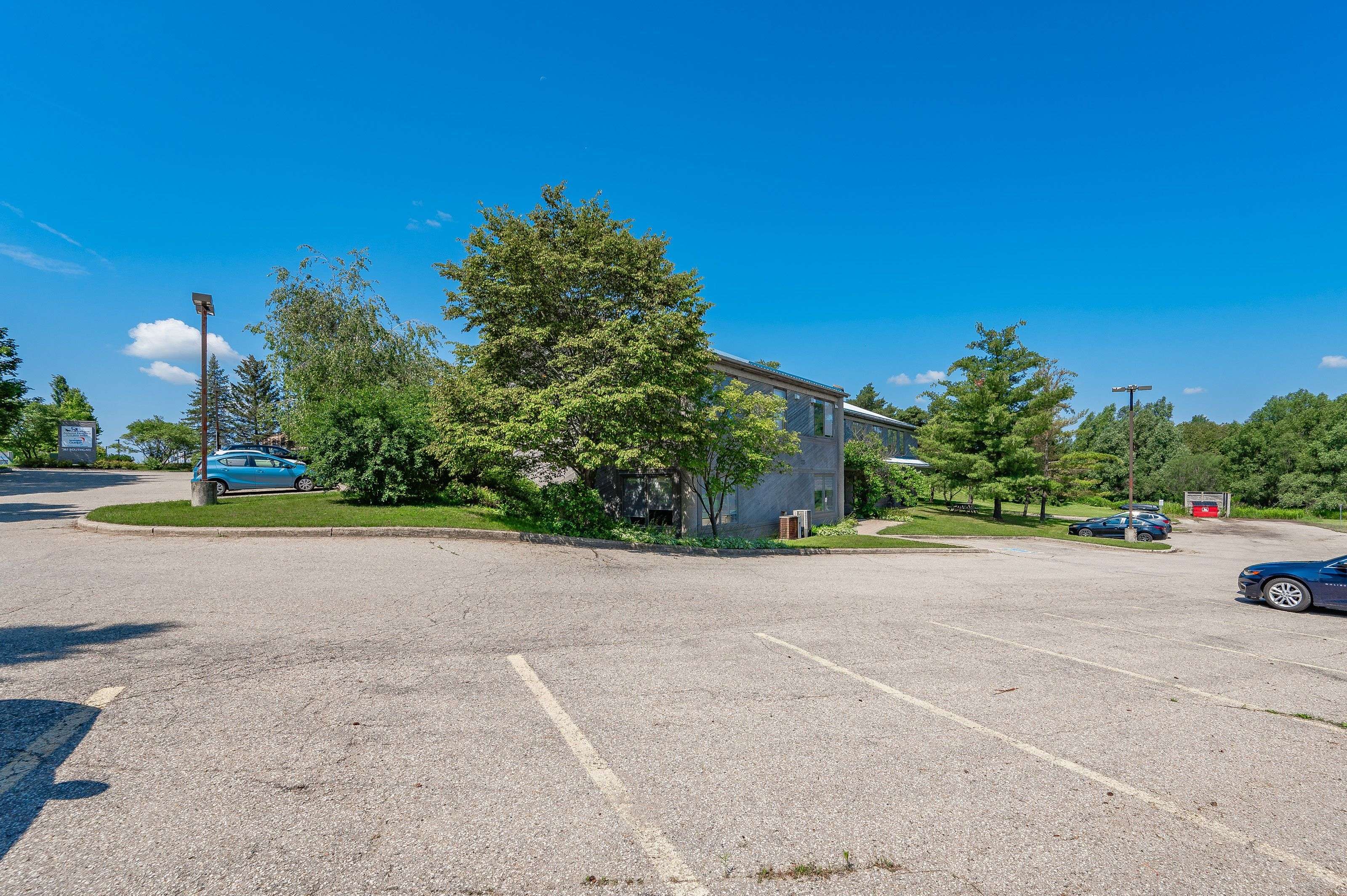 361 Southgate DR, Guelph, ON N1G 3M5