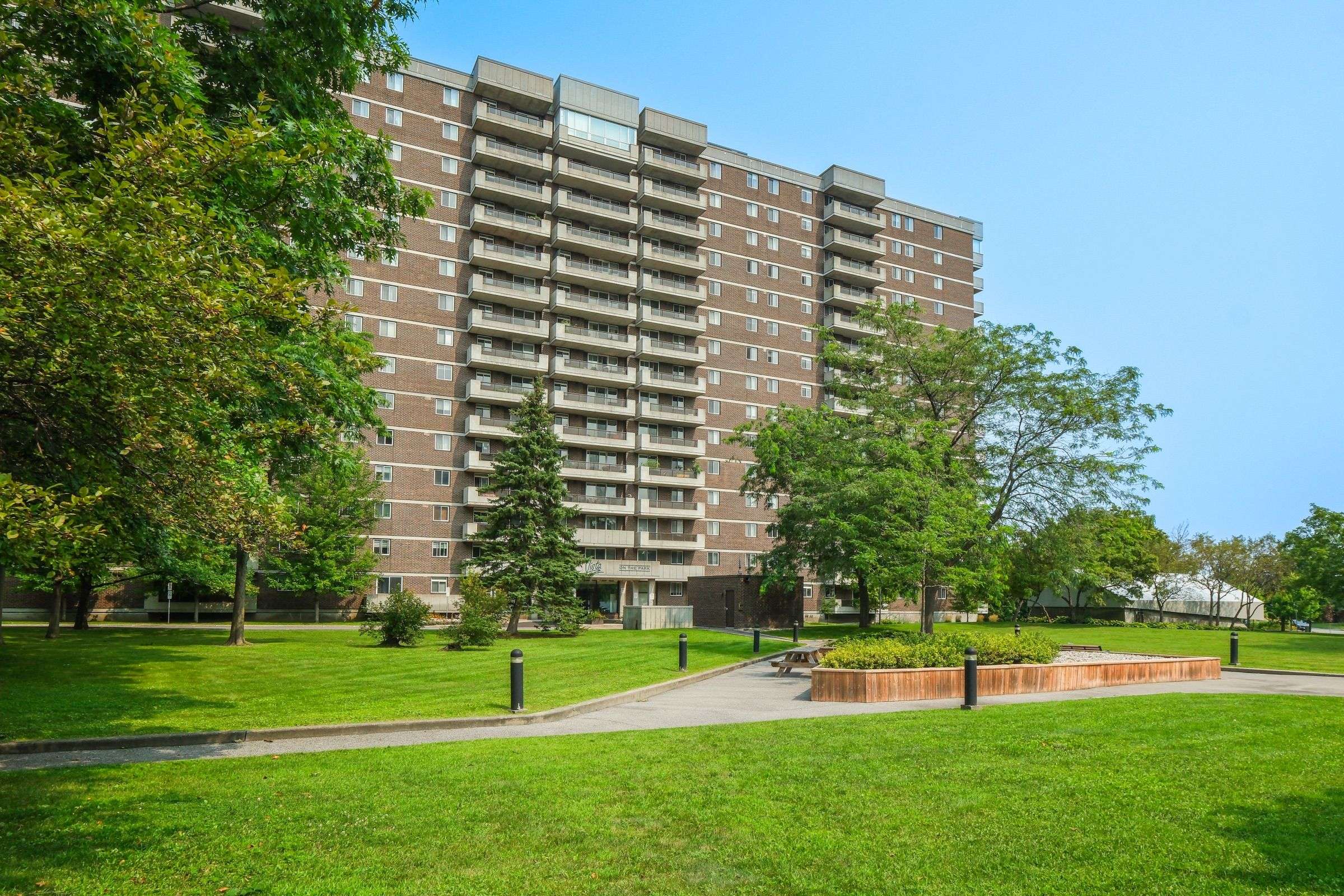 1705 Playfair DR #1001, Alta Vista And Area, ON K1H 8P6