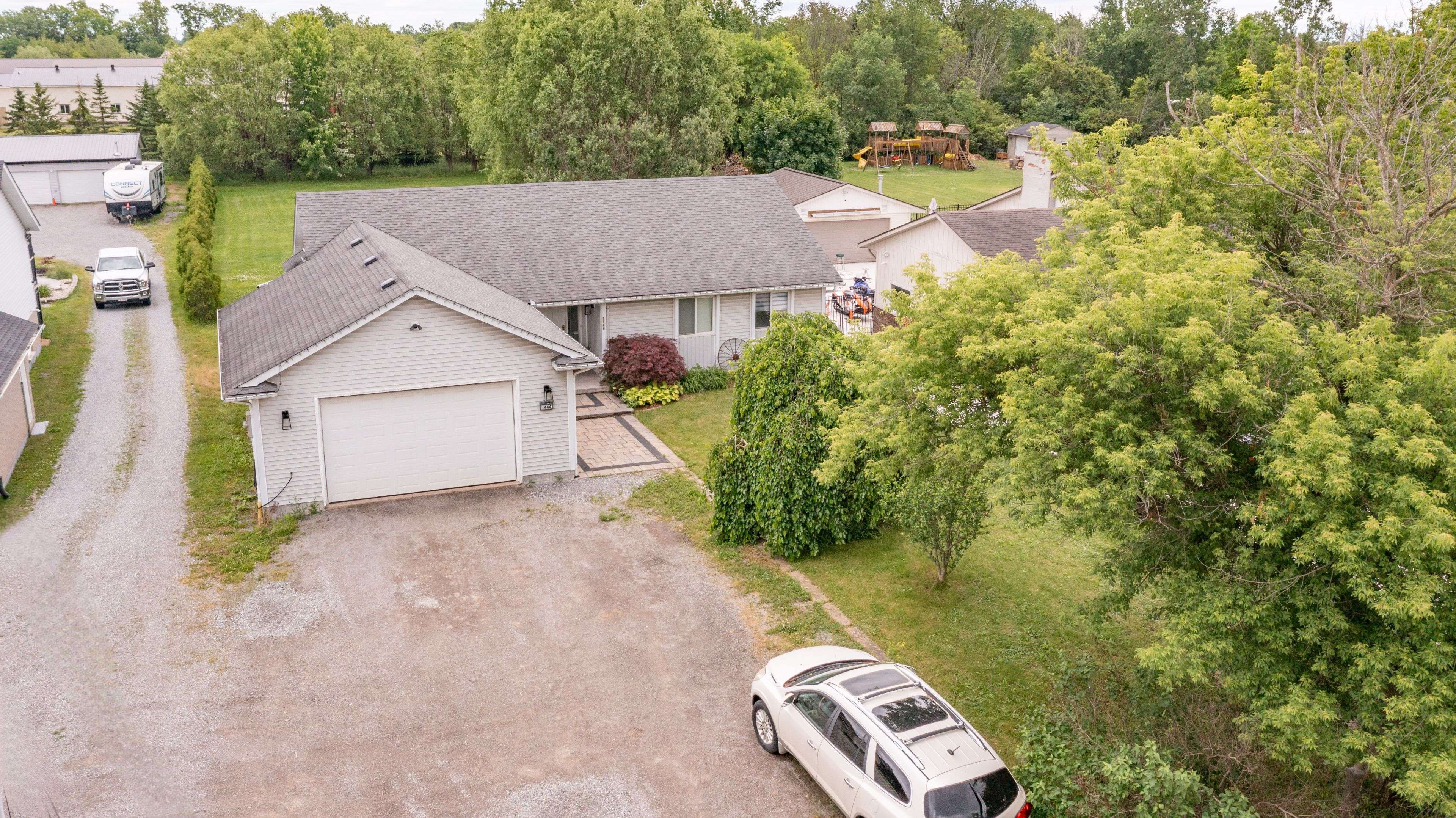 1444 Allanport RD, Thorold, ON L0S 1K0