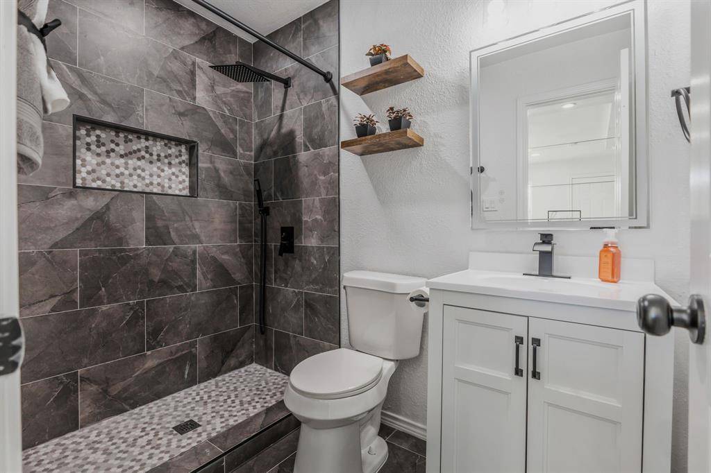 7002 Troy Glen Drive, Dallas, TX 75241