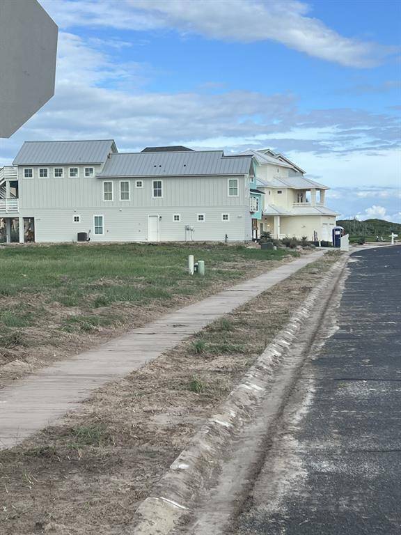 134 China Beach Drive, Corpus Christi, TX 78373
