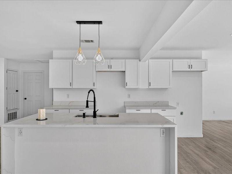 2402 E Overton Road, Dallas, TX 75216