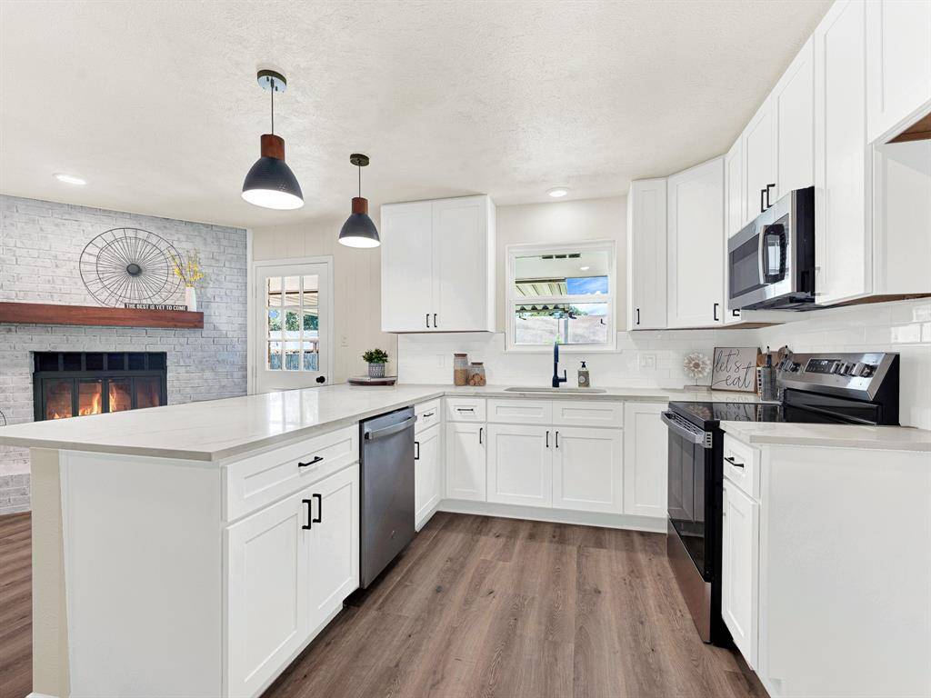 1926 Normandy Drive, Irving, TX 75060