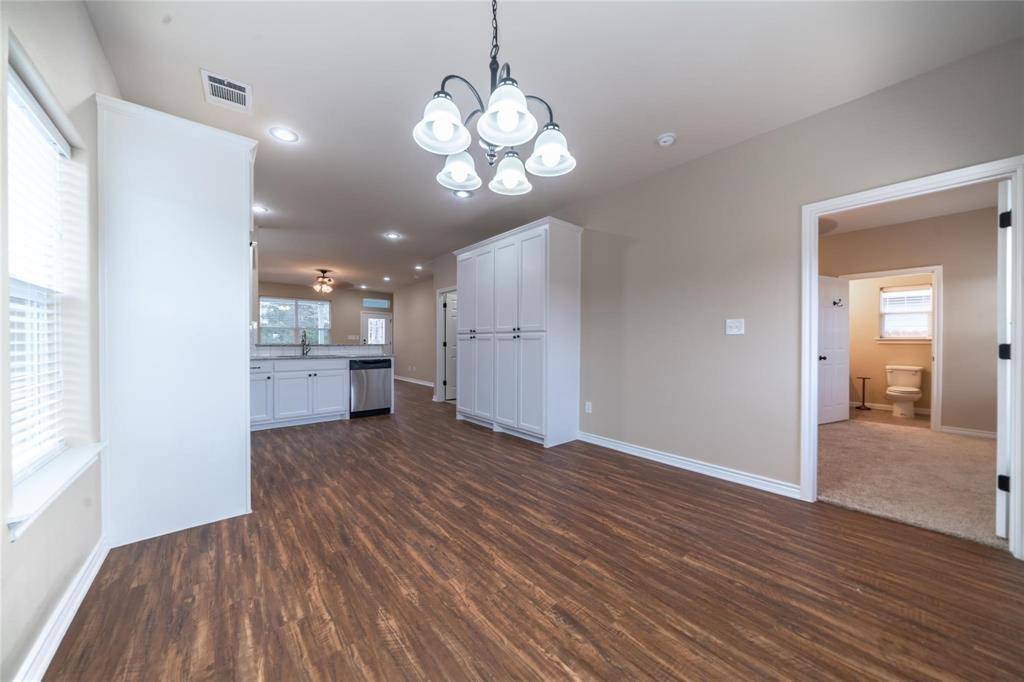 1030 W Gandy, Denison, TX 75020