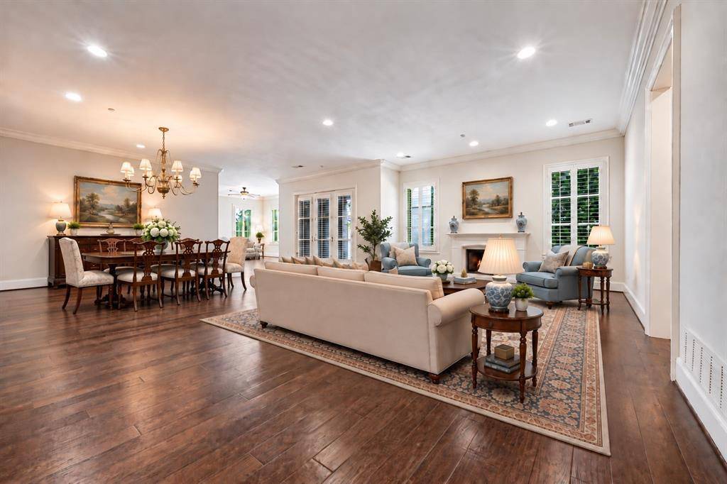 8505 Edgemere Road #202, Dallas, TX 75225