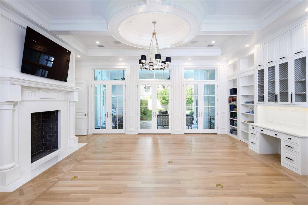 3736 Potomac Avenue, Highland Park, TX 75205