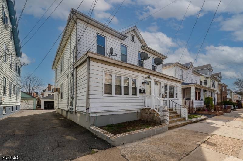 457 N 7Th St, Newark City, NJ 07107