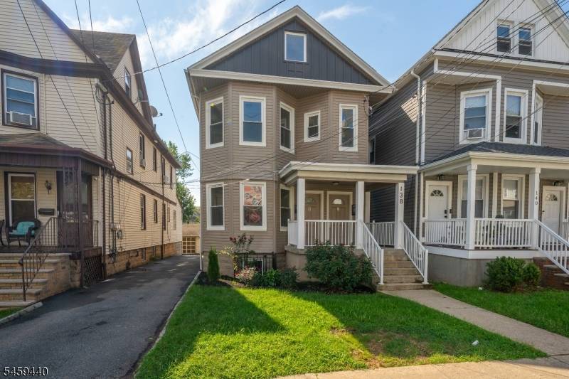 136-138 Elm St, Elizabeth City, NJ 07208