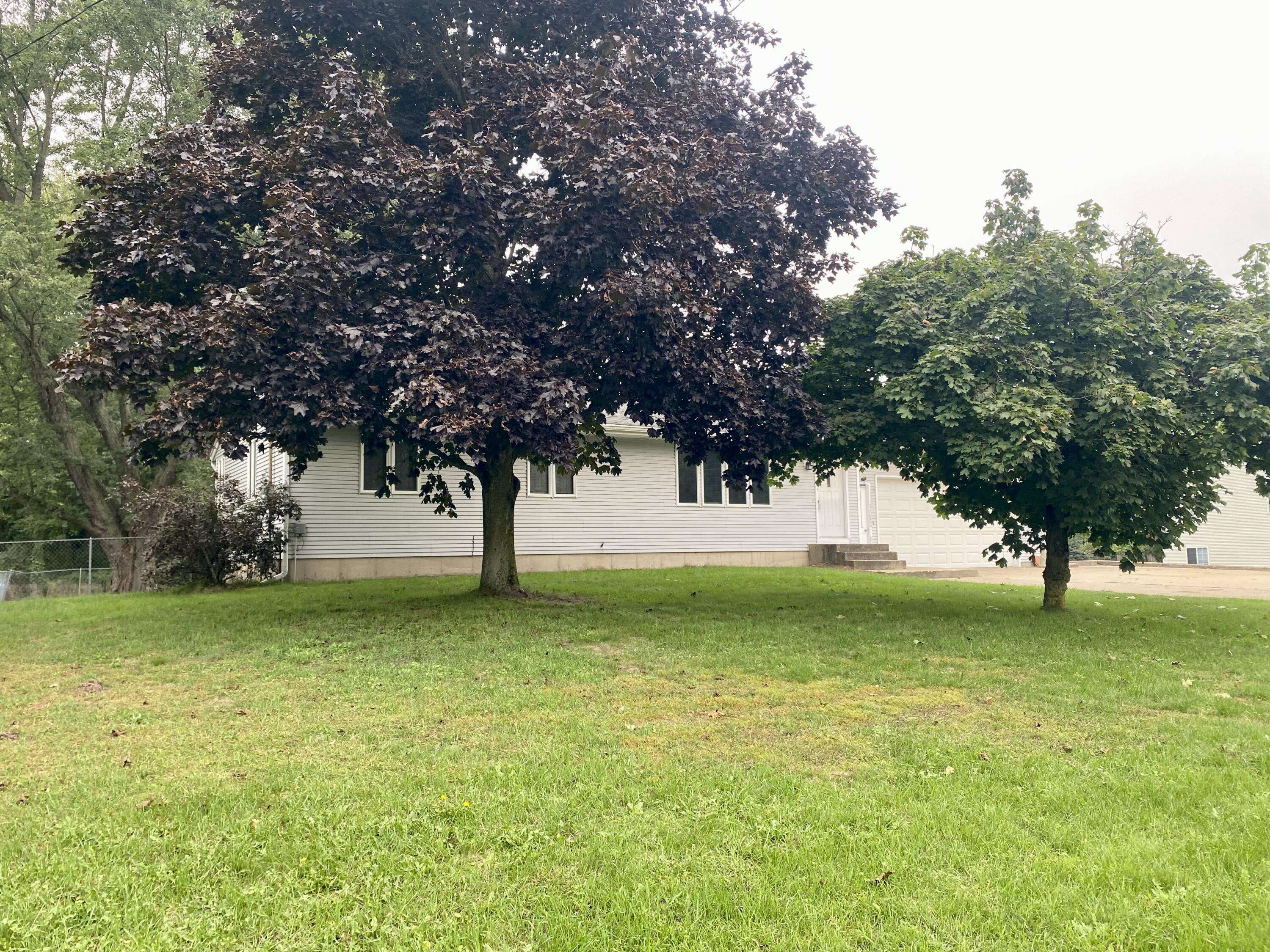 3501 N 144th AVE, Park Twp, MI 49424