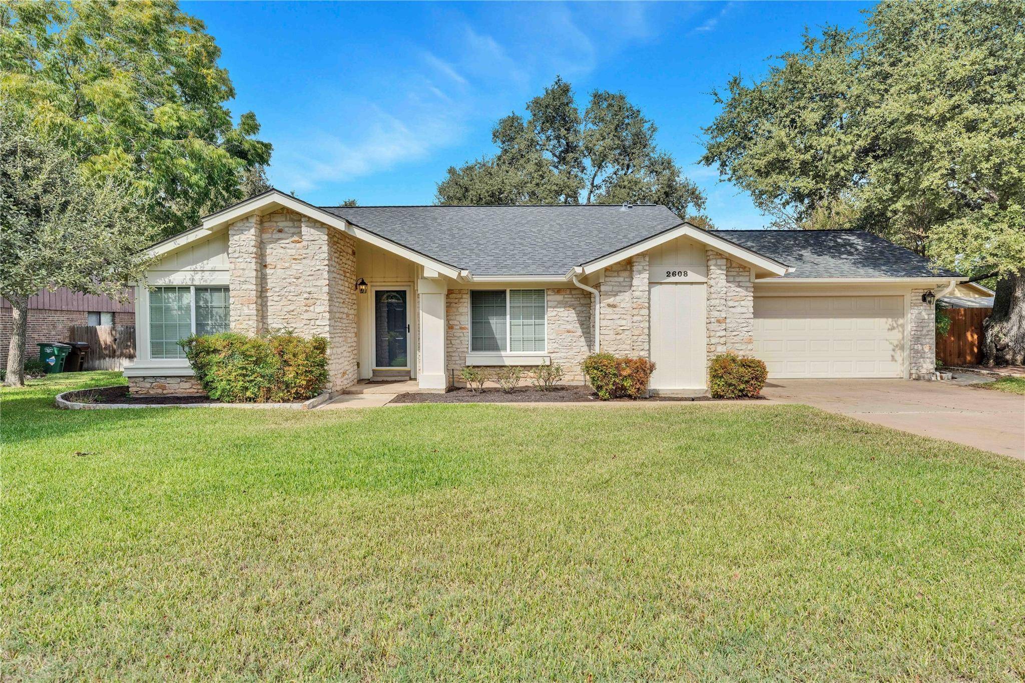 2608 Chowan WAY, Round Rock, TX 78681