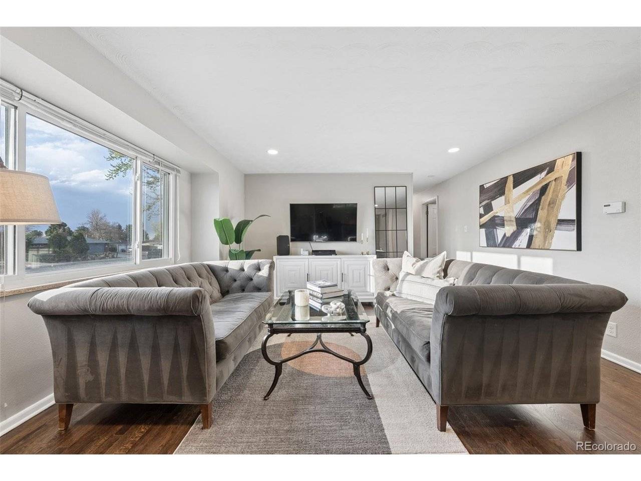 3148 E Maplewood, Centennial, CO 80121