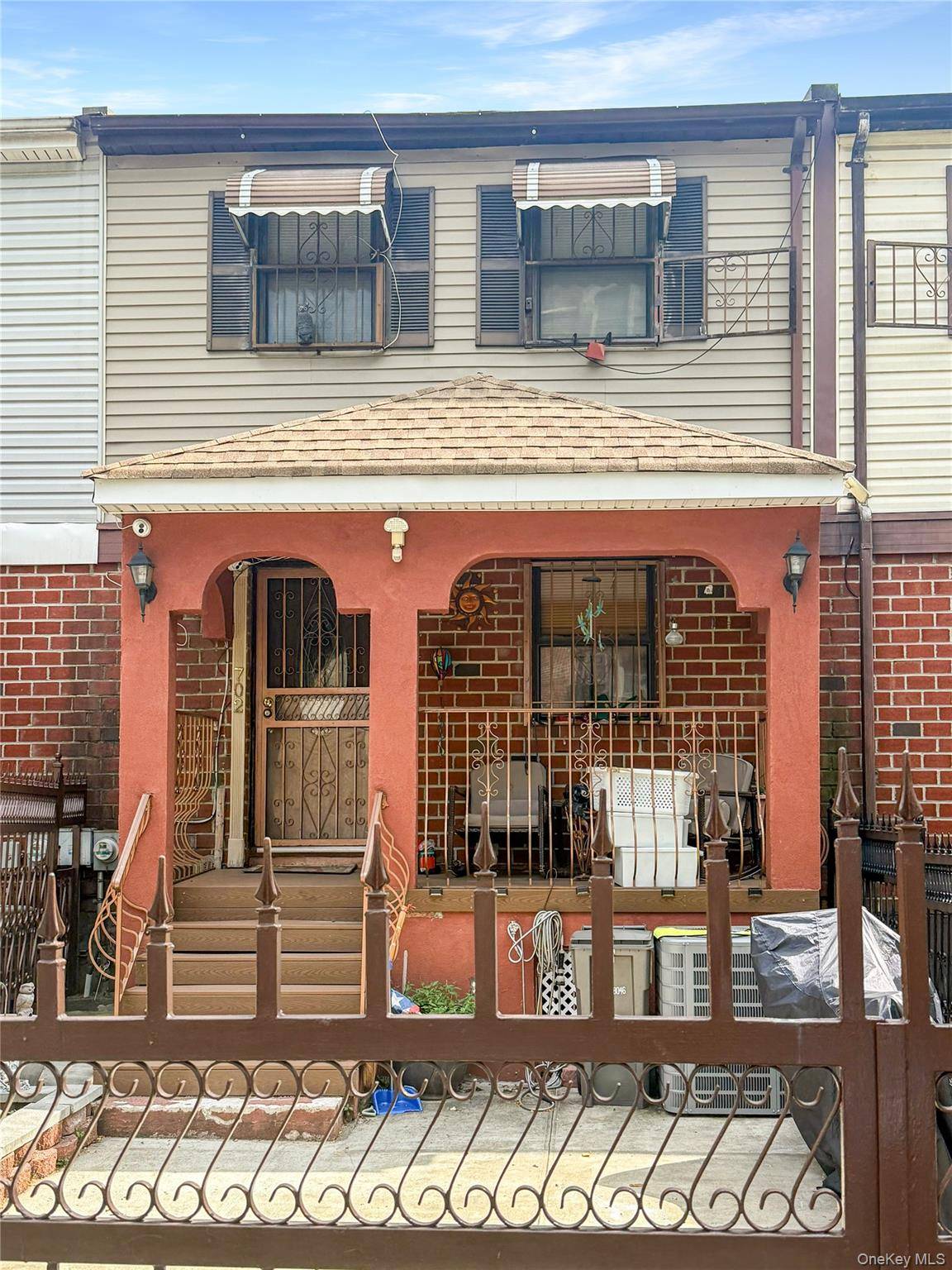 702 Saint Anns AVE, Bronx, NY 10455