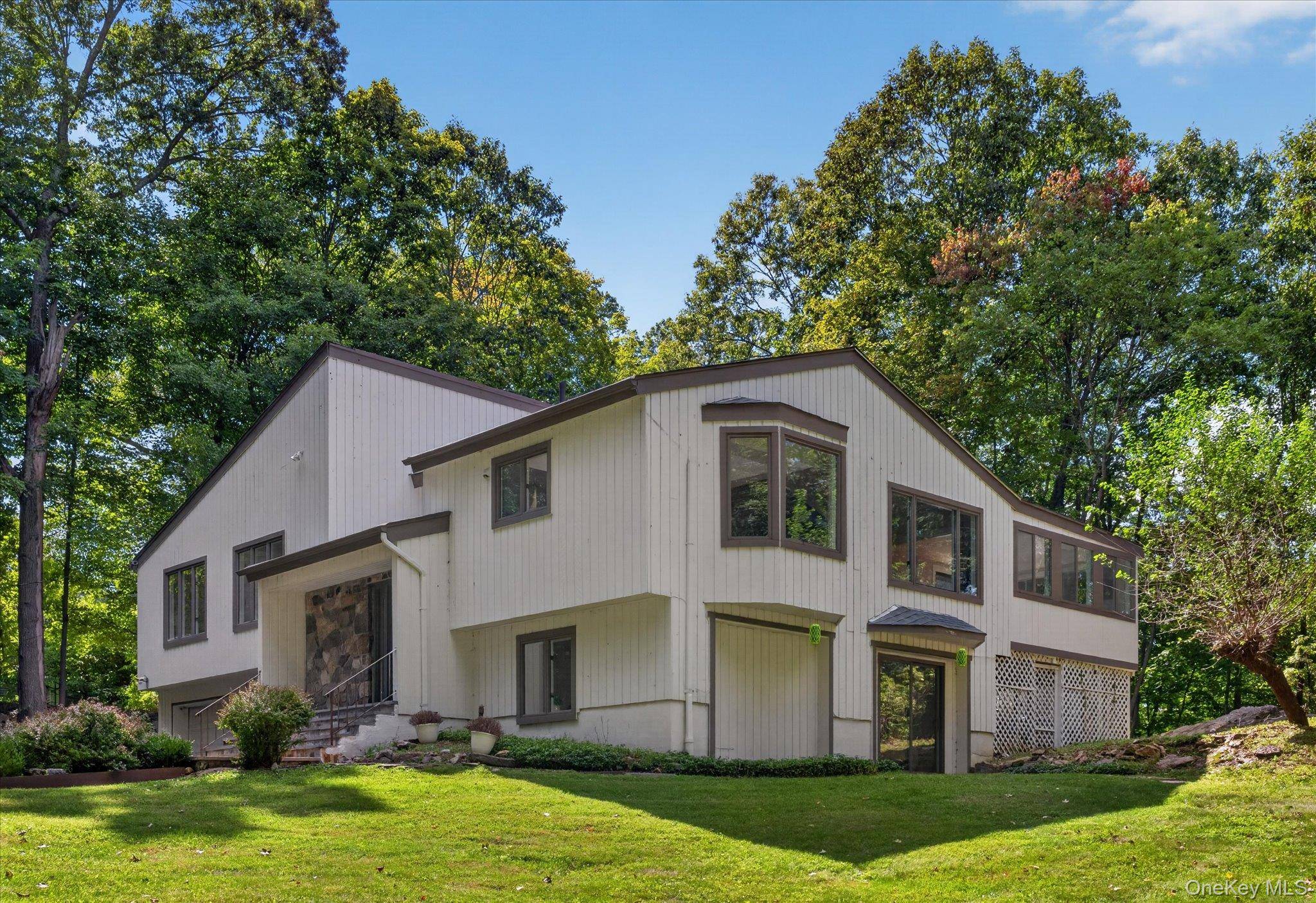 103 Old Highland TPKE, Garrison, NY 10524