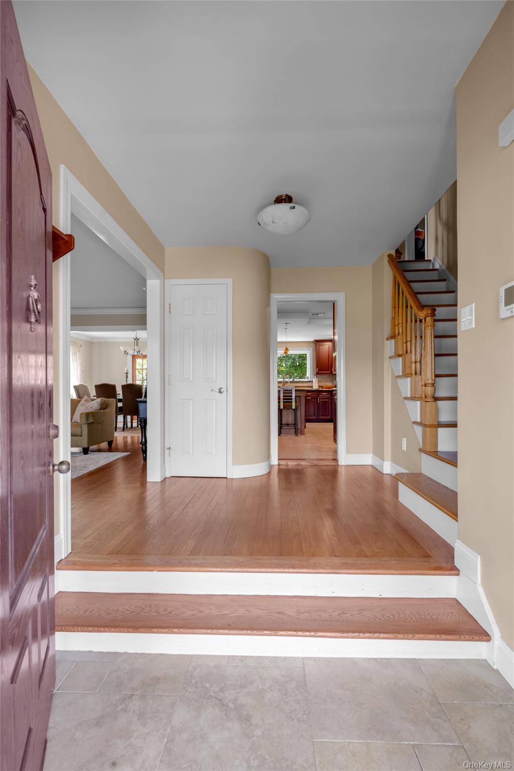 67 Reed DR, Roslyn, NY 11576