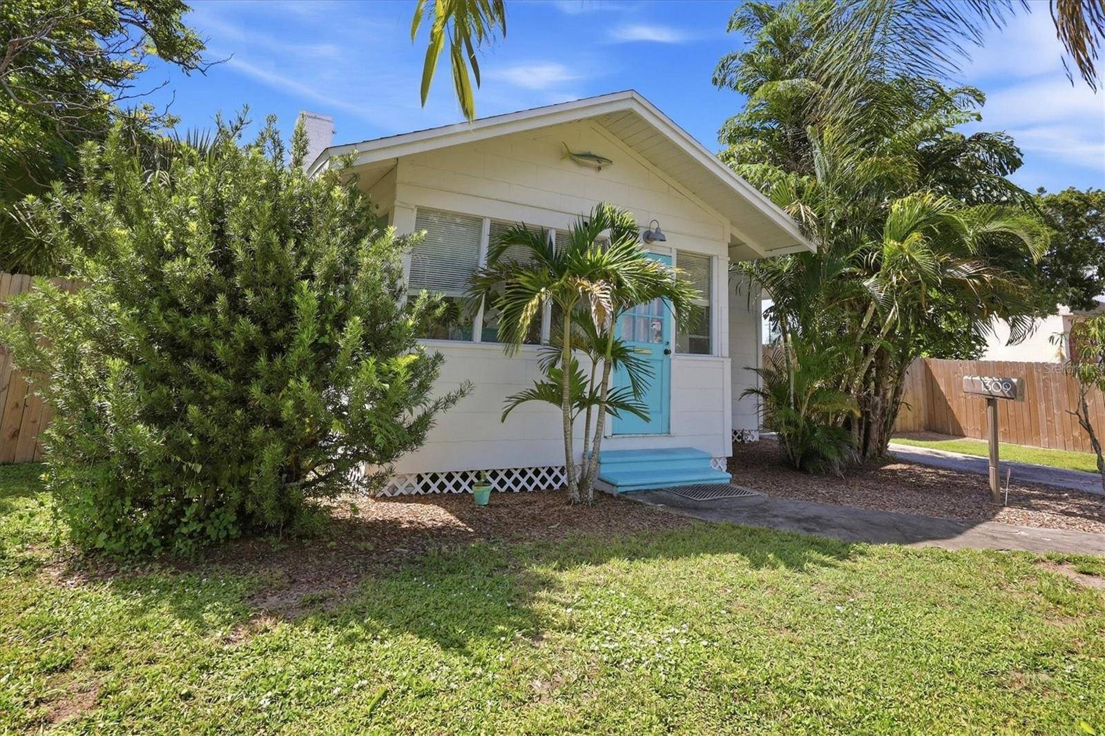 1309 13TH AVE W, Bradenton, FL 34205