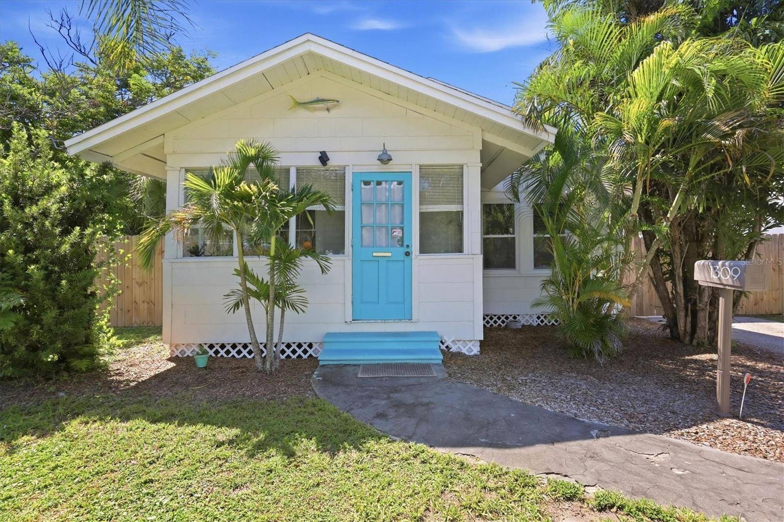 1309 13TH AVE W, Bradenton, FL 34205