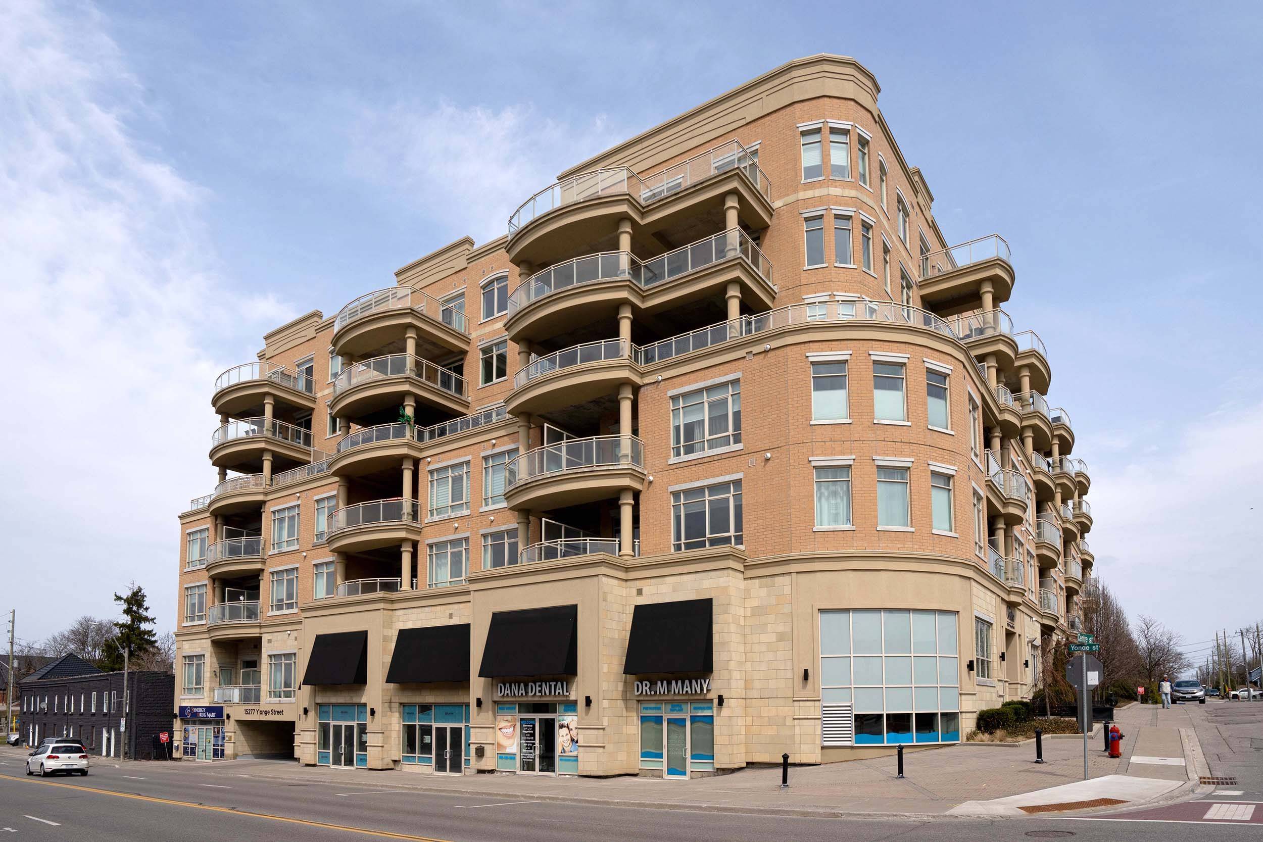 15277 Yonge ST S #313, Aurora, ON L4G 1Y3