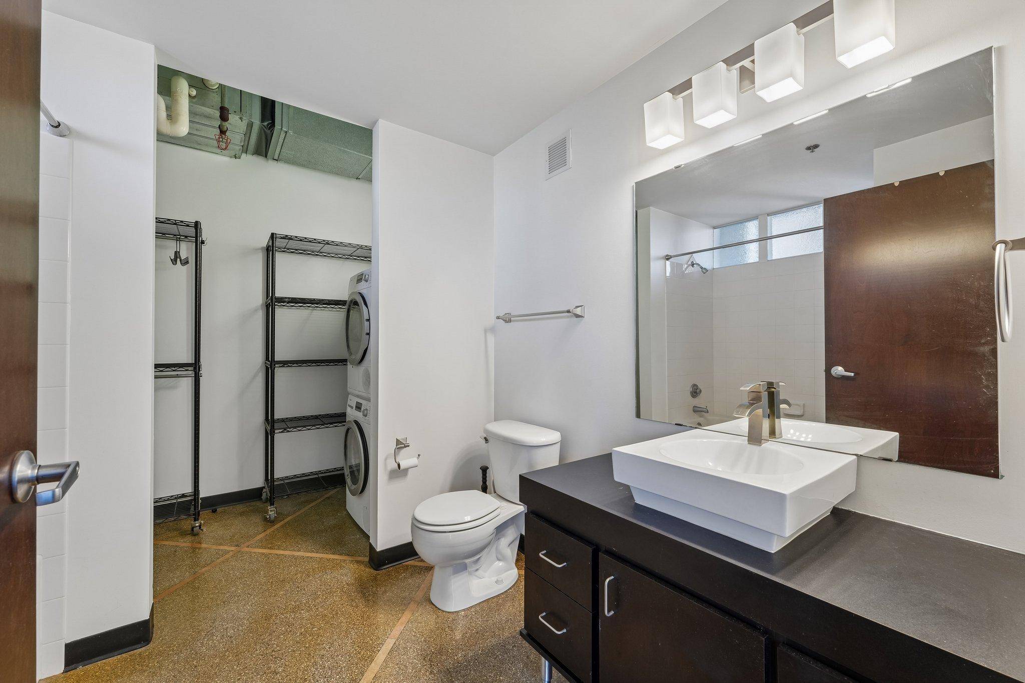 350 Saint Peter ST #1010, Saint Paul, MN 55102