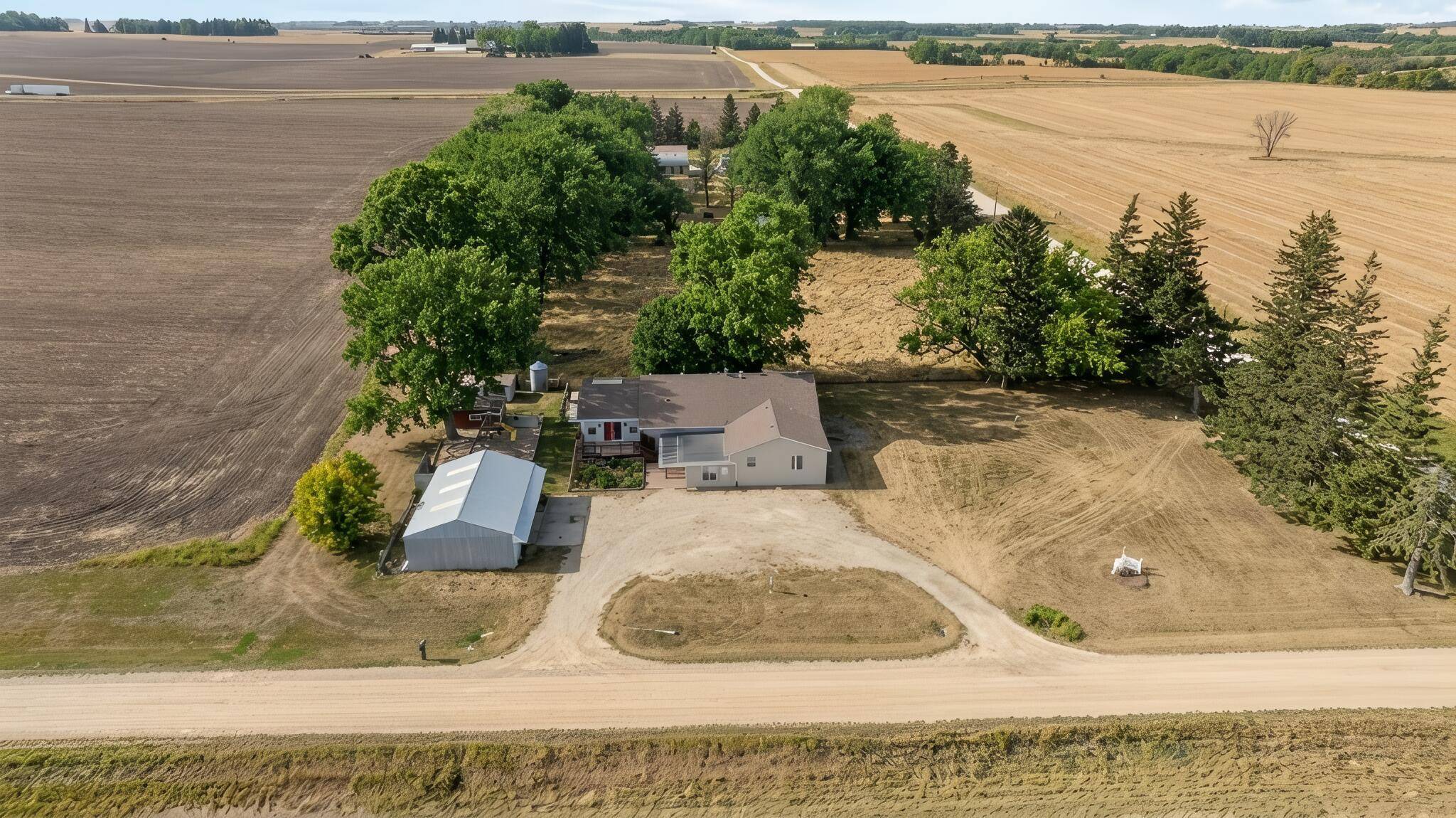 53519 170th AVE, West Concord, MN 55985