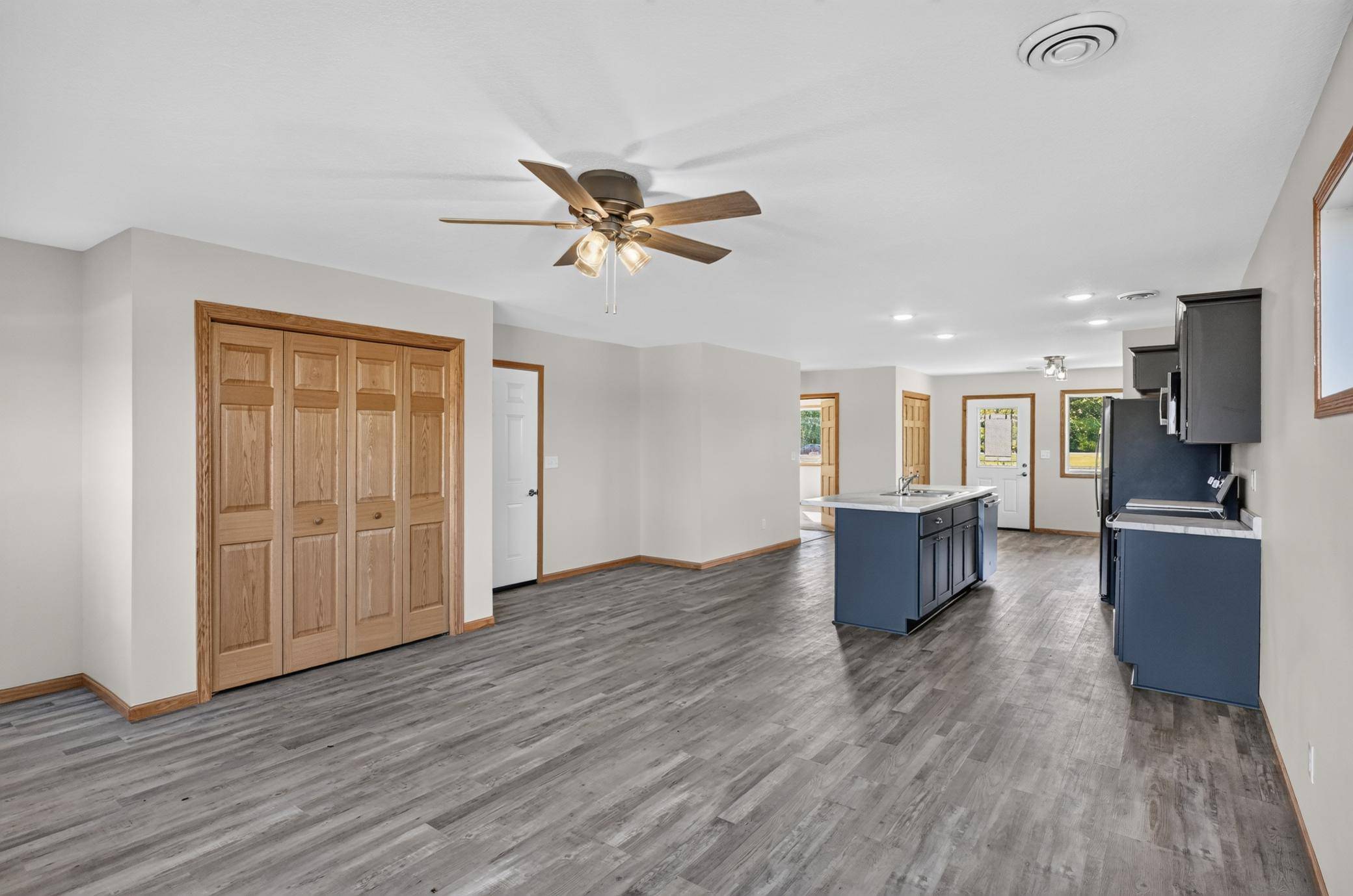 1507 Nokomis ST, Alexandria, MN 56308