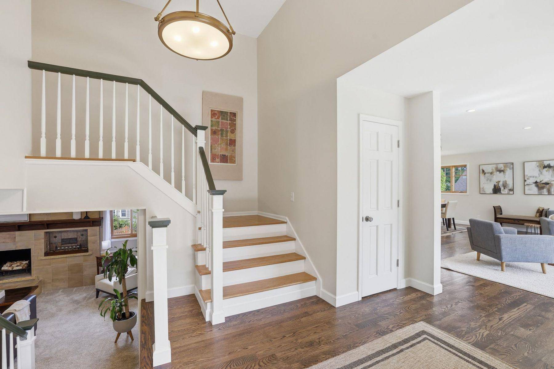 4011 Grimes AVE S, Edina, MN 55416