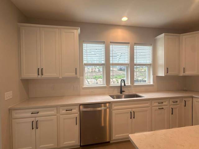 19663 Hunters RDG, Corcoran, MN 55374