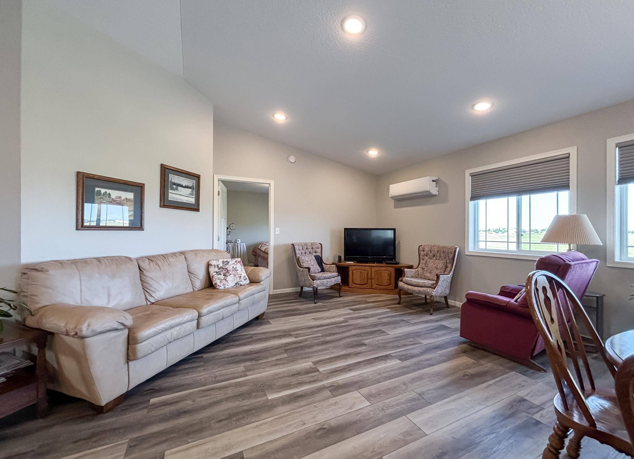 1615 30th ST NW #17, Bemidji, MN 56601
