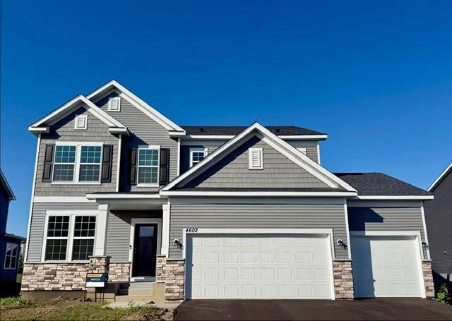 4602 Island Park Bay, Woodbury, MN 55129