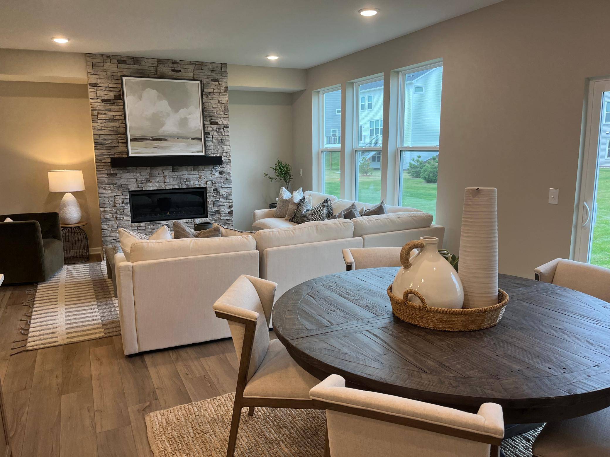 10398 McGregor BLVD, Woodbury, MN 55129