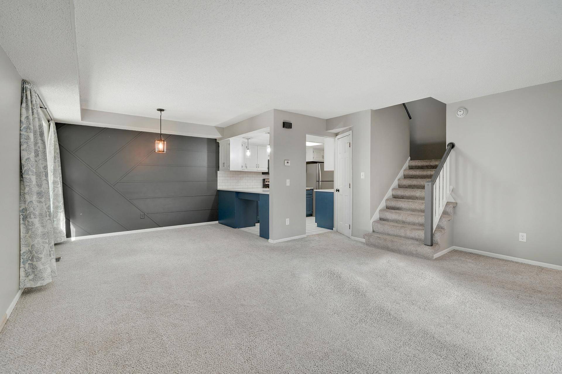 18657 Clear View CT, Minnetonka, MN 55345