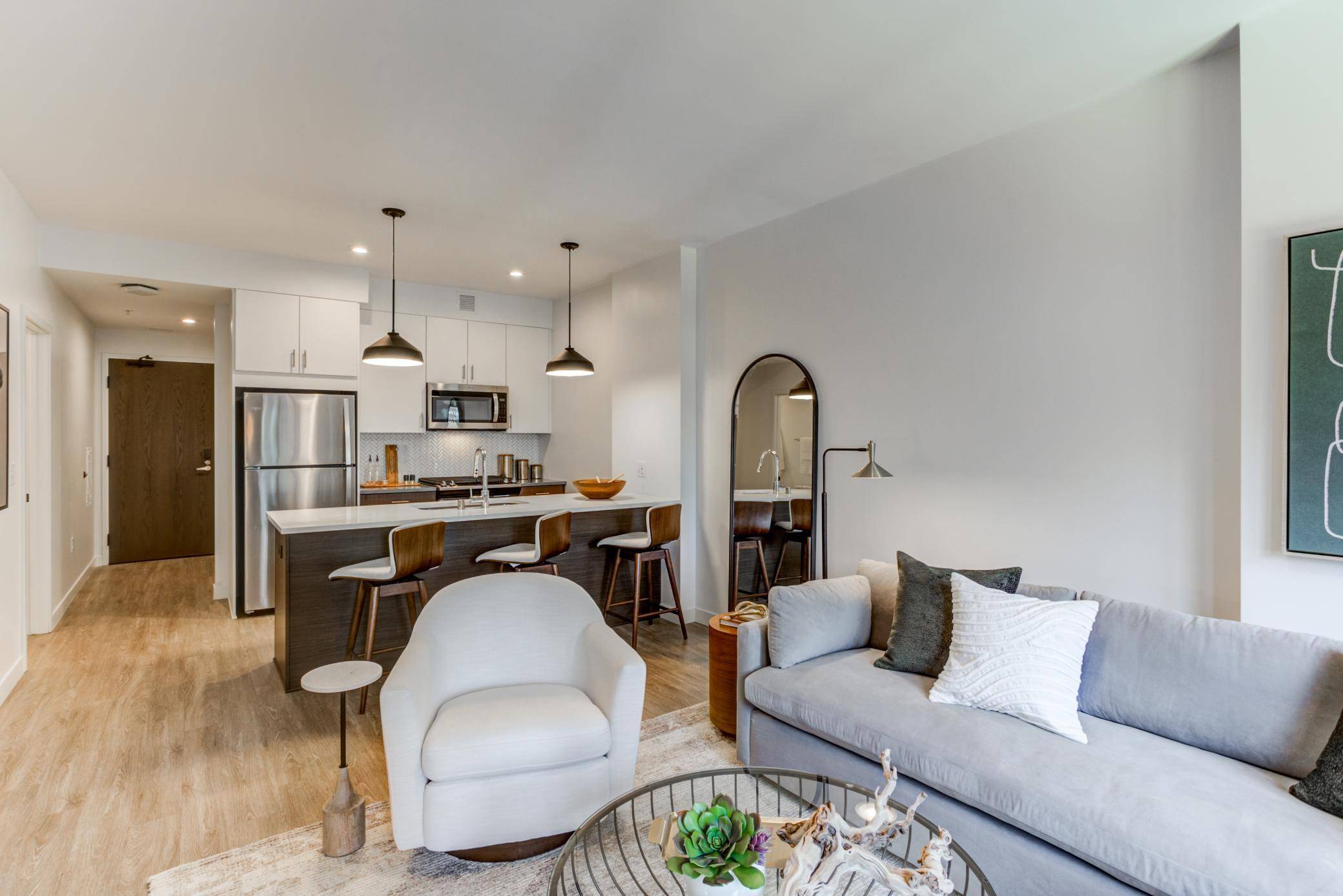 270 Hennepin AVE #510, Minneapolis, MN 55401