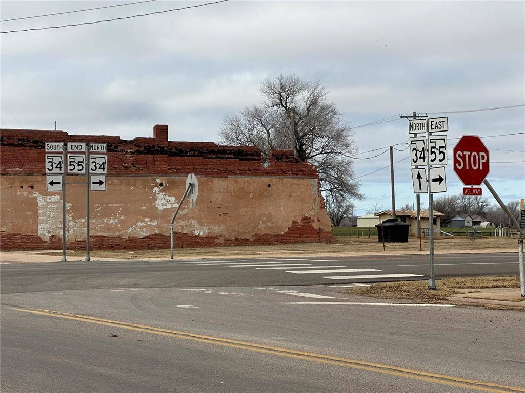 107 E Main ST, Carter, OK 73627