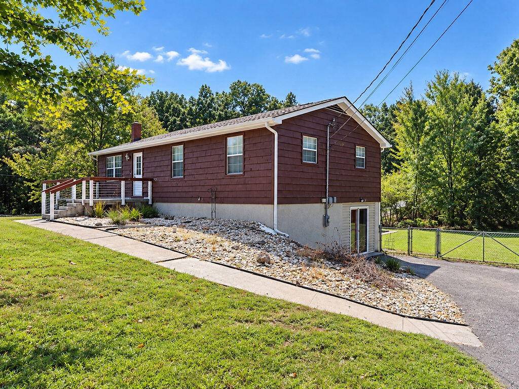 370 Homestead Circle #NE, Cleveland, TN 37323